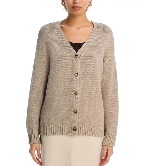 AQUA Classic Timeless V-Neck Cardigan – Medium – NWT - Picture 6 of 6